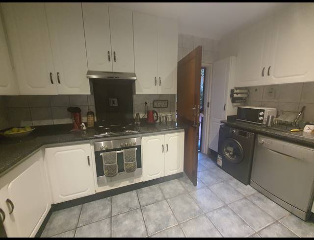 3 BEDROOM HOUSE RENTED IN GARSFONTEIN